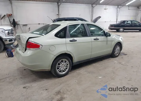 2011 Ford Focus Se z USA, uszkodzony, nr VIN 1FAHP3FN3BW133750